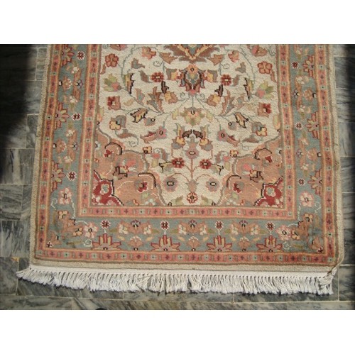 Ahmedani Classic Medallion Floral Hand Knotted Wool Silk Carpet 2.11' x 5.2' Area Rug - Ivory
