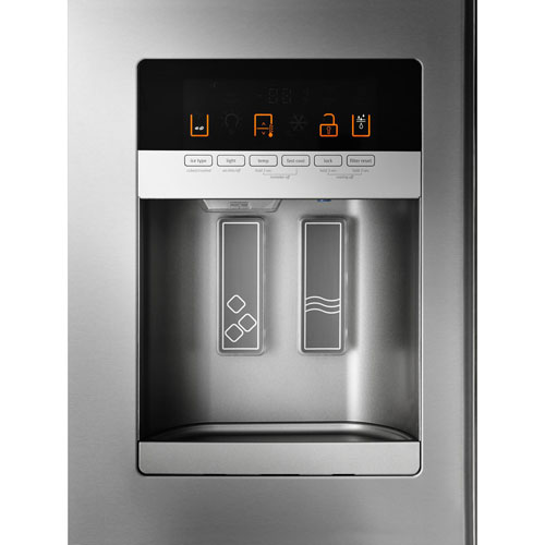 Réfrigérateur deux portes 25 pi³ 36 po avec éclairage DEL de Maytag - Acier inoxydable