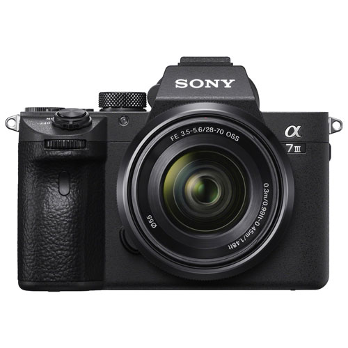 Appareil photo vlogueur sans miroir plein format a7 III de Sony avec objectif OSS 28-70 mm