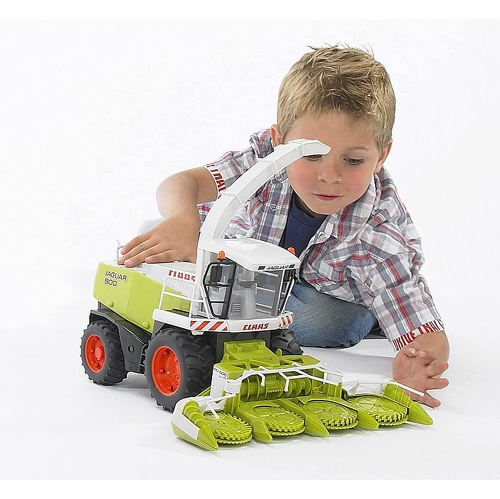 Agriculture : Hacheur de terrain CLAAS Jaguar 900