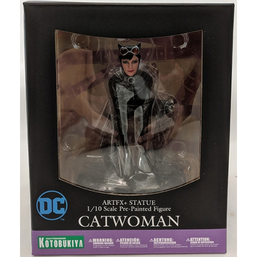 DC Comics Presents 9 Inch Statue Figure ArtFX Series - Catwoman