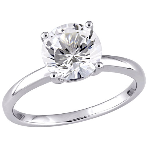 Solitaire Engagement  Ring  in 10K White Gold with White 