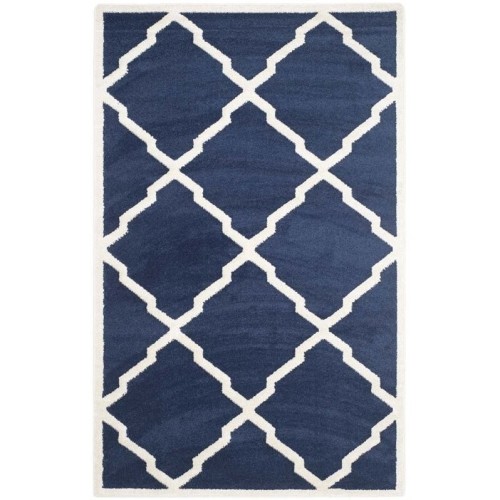 SAFAVIEH  Amherst Navy Indoor Outdoor Rug - 5' X 8'