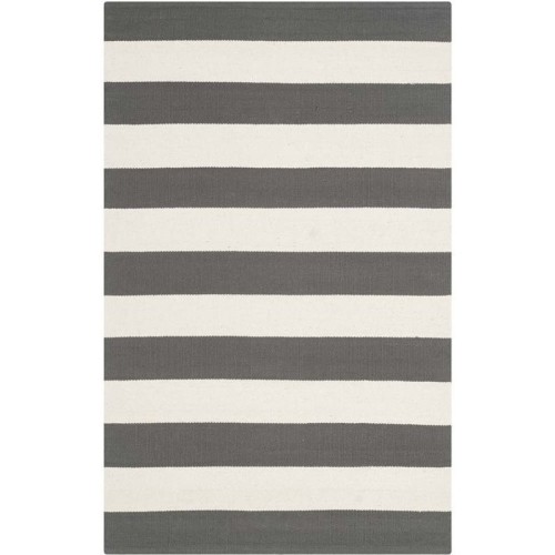 Safavieh Montauk Grey Contemporary Rug - 2'6" x 4'