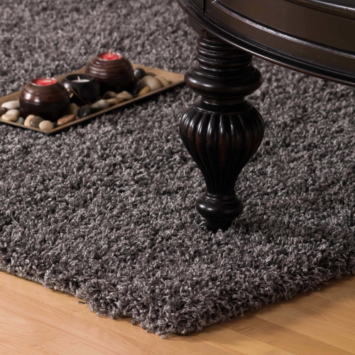 AG Home Victoria 5'3" x 7'7" Shag Area Rug - Charcoal