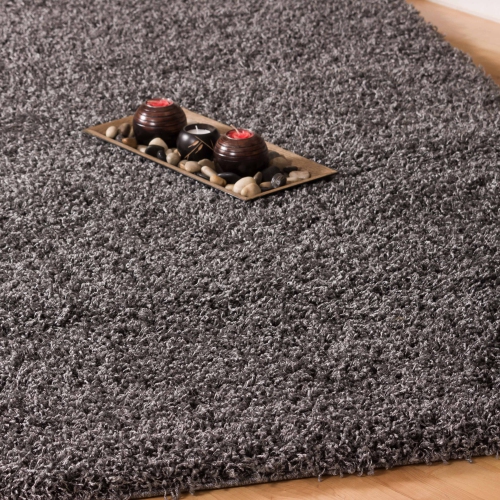 AG Home Victoria 5'3" x 7'7" Shag Area Rug - Charcoal