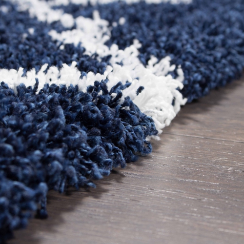 AG Home Victoria Lattice 7'9" x 10'8" Shag Area Rug - Navy