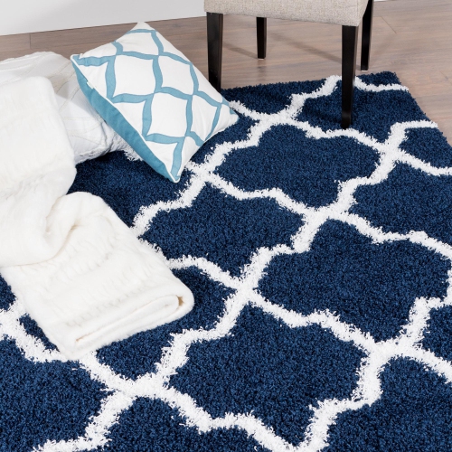 AG Home Victoria Lattice 7'9" x 10'8" Shag Area Rug - Navy