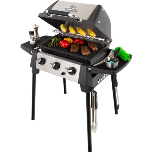 BROIL KING Porta-Chef 320 3 Burner 430 sq. in. 18,000BTU Propane Barbecue