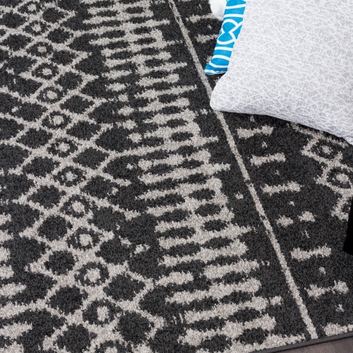 Lavan Vintage Moroccan Dark Grey Area Rug 5'3"x7'8"