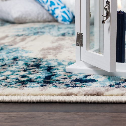 Tapis d'appoint bleu rétro Saville 2 pi 2 po x 3 pi 11 po