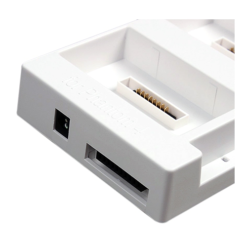 CONCENTRATEUR DE CHARGEMENT P4 D’ULTIMAXX POUR 3 BATTERIES