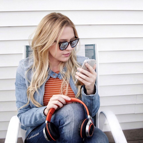 Folding Headphones with Microphone and Volume Control / Lightweight for Cellphones Tablets Smartphones Laptop Computer