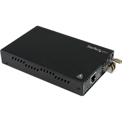 StarTech OAM Managed Gigabit Ethernet Fiber Media Converter MM LC 550m