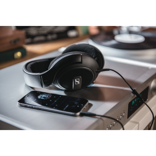 Remis à neuf - Casque d'écoute HD 569 à dos fermé de Sennheiser - Conception circum-auriculaire, câble amovible