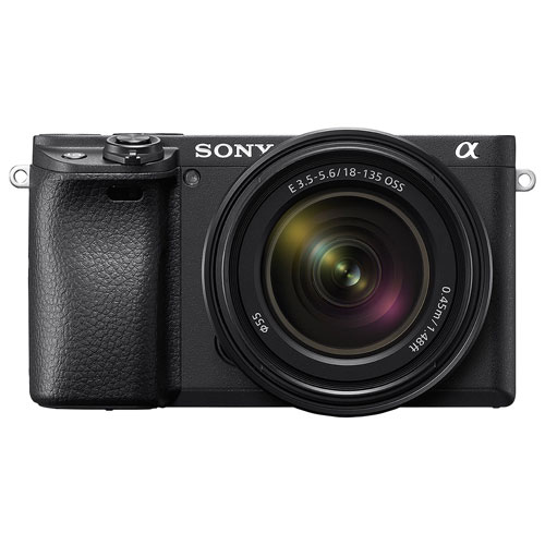 Appareil photo vlogueur sans miroir Alpha a6400 de Sony avec objectif OSS 18-135 mm