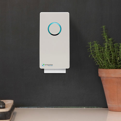 Assainisseur d'air UV-C à brancher Elite de GermGuardian - Blanc