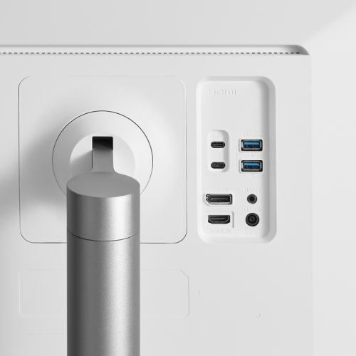 LG 32UL950-W 32" Ultraf"e 4K UHD LED Monitor with Thunderbolt 3 Connectivity Silver