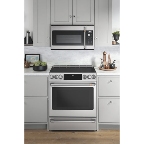 Café 30" 5.7 Cu Ft True Convection 5-Element Slide-In Induction Range (CCHS900P2MS1)-Stainless Steel