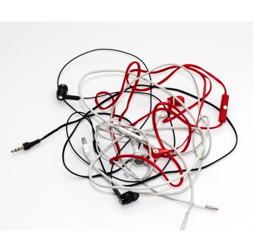 Universal Nearbuds Magnetic Cord and Cable Organiser - Purple