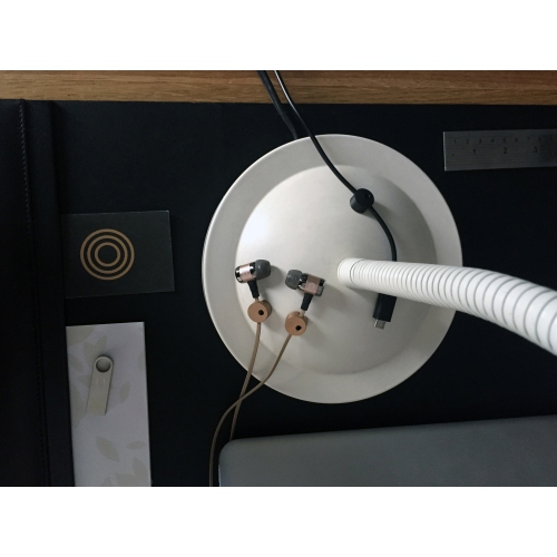 Universal Nearbuds Magnetic Cord and Cable Organiser - Gold