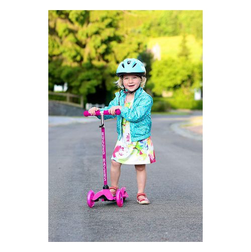 Rugged Racer Mini Scooter with Adjustable Height and LED Wheels, Pink
