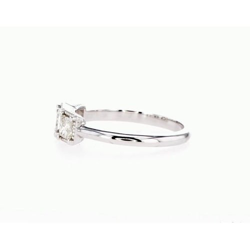 14K Three 0.70Ctw Diamond Stone Bridal Engagement Ring- Size 6
