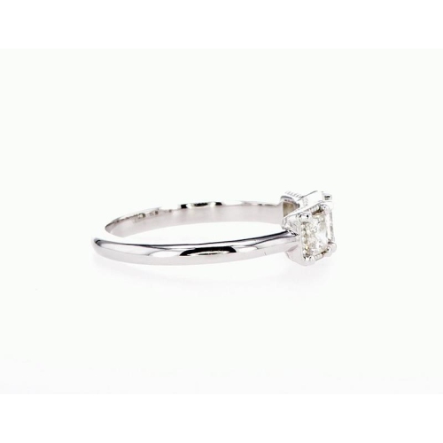 14K Three 0.70Ctw Diamond Stone Bridal Engagement Ring- Size 6