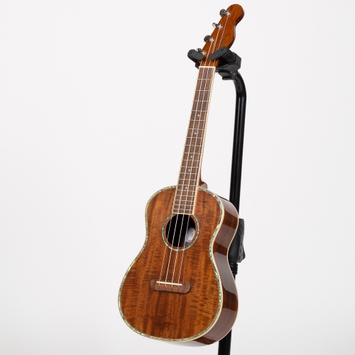 Montecito Tenor Ukukele de Fender - Noyer naturel