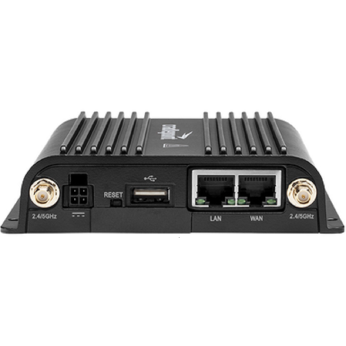 Routeur Cradlepoint IBR900 avec Wi-Fi avec 5 ans de soutien NetCloud Essentials et 24x7
