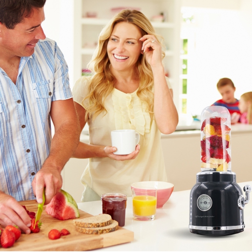 Frigidaire 300W Retro Smoothie Blender - Black