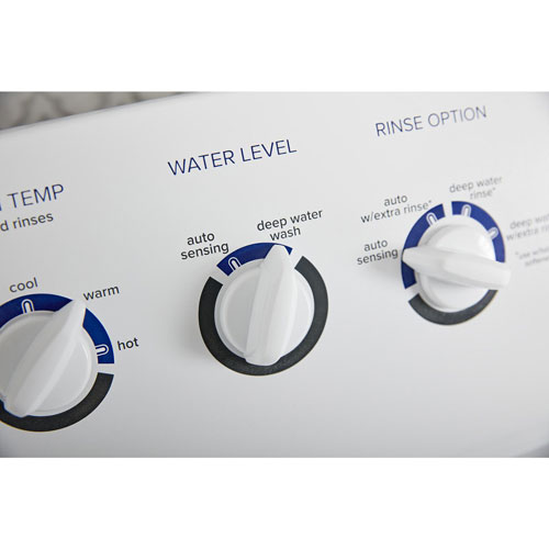 Laveuse à chargement par le haut avec pulsateur haute efficacité de 4,4 pi³ d'Amana - Blanc