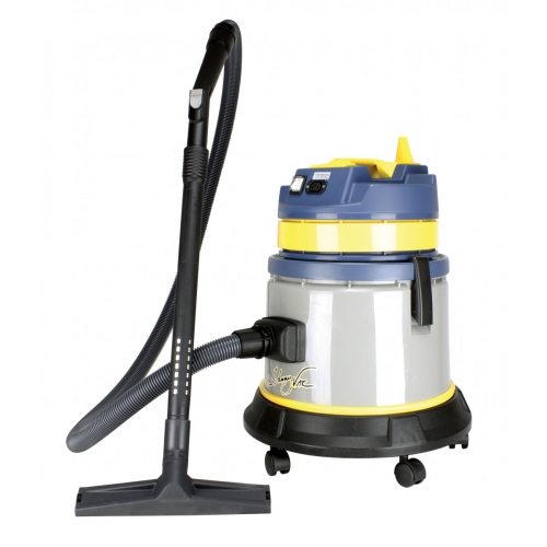 Wet & Dry Commercial Vacuum - Capacity of 5.9 gal (22.5 L) - Electrical Outlet for Power Nozzle - 10' (3 m) Hose
