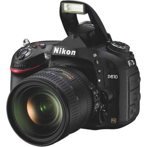 Appareil photo reflex numérique D610 de Nikon et objectif NIKKOR AF-S 24-85&nbsp;mm ED VR - Boîte ouverte