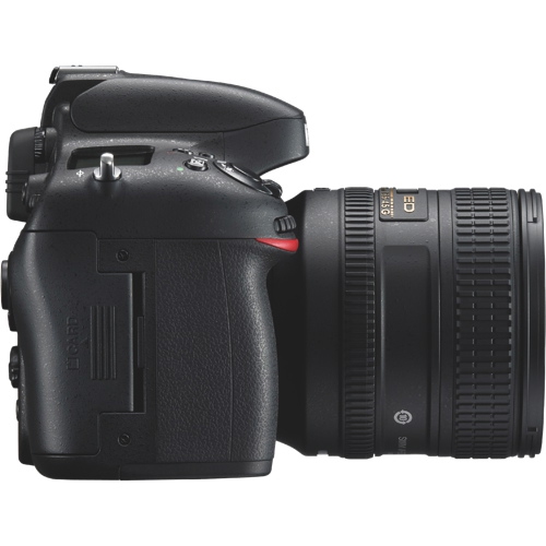 Appareil photo reflex numérique D610 de Nikon et objectif NIKKOR AF-S 24-85&nbsp;mm ED VR - Boîte ouverte