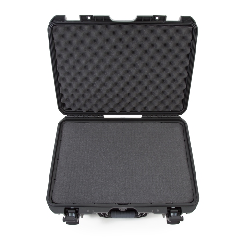 Étui rigide étanche 940 de Nanuk avec roulettes et pièce en mousse - Noir