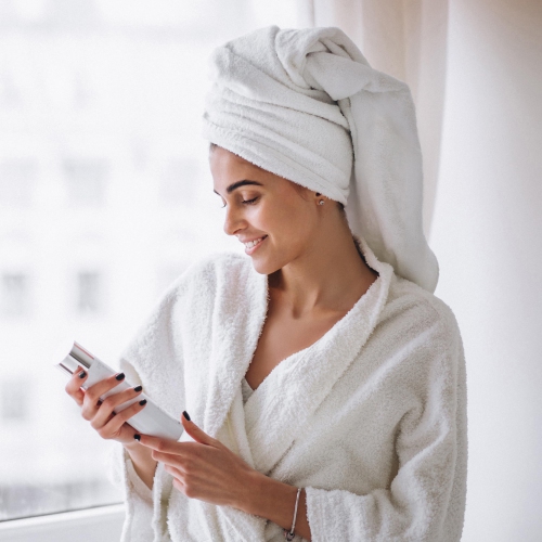 Serviettes de bain économiques Canadian Linen Regal, format moyen, 24 x 48&nbsp;po, paq. 6 serviettes de bain en coton doux à séchage rapide pour