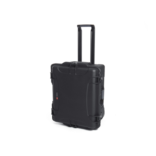 Nanuk 960 Waterproof Hard Case with Wheels and Padded Divider - Black