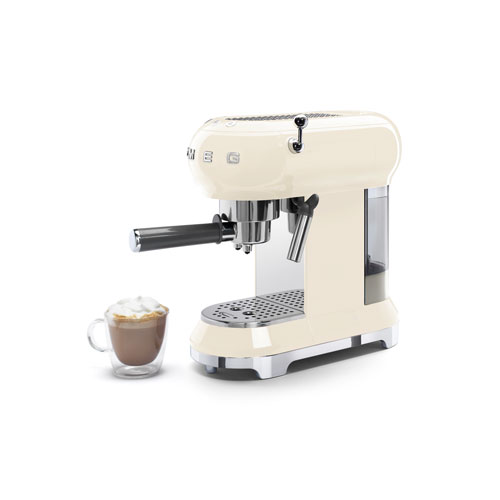 Machine à espresso manuelle de 15 bars de style années 50 de Smeg