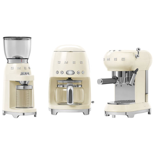 Machine à espresso manuelle de 15 bars de style années 50 de Smeg