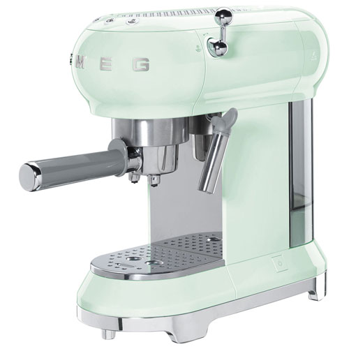 Machine à espresso manuelle de 15 bars de style années 50 de Smeg - Vert pastel