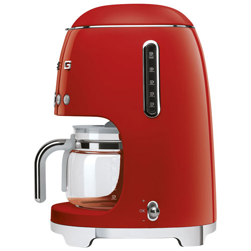 Cafetière à filtre programmable de style années 50 de Smeg - 10 tasses - Rouge