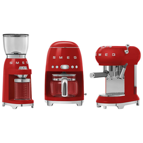 Machine à espresso manuelle de 15 bars de style années 50 de Smeg - Rouge