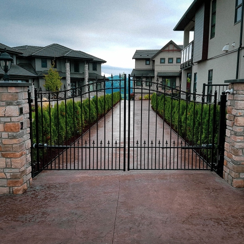 ALEKO DG14PRAD Prague Style Dual Swing Steel Driveway Gate 14'