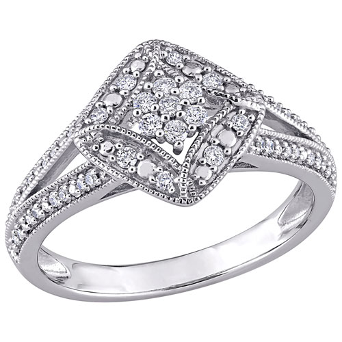 Amour 0.24ctw White Round-Cut Diamond Ring in 14K White Gold - Size 6