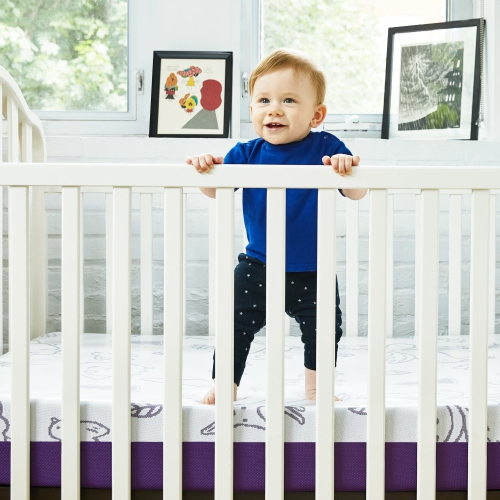 Polysleep Matelas Bébé en Mousse Hybride de Qualité Supérieure - Matelas Imperméable Lit pour Enfant, 100% Fabriqué au Canada - Housse Lavable