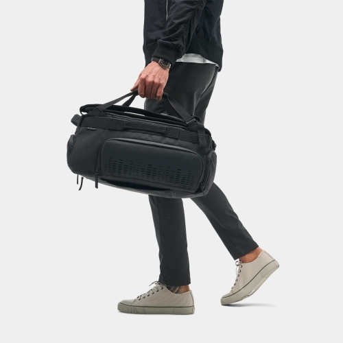 Nomatic Travel Pack - 30L - Black