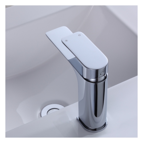 Akuaplus® ELENA Lavatory Faucet - Single Square Handle - Chrome