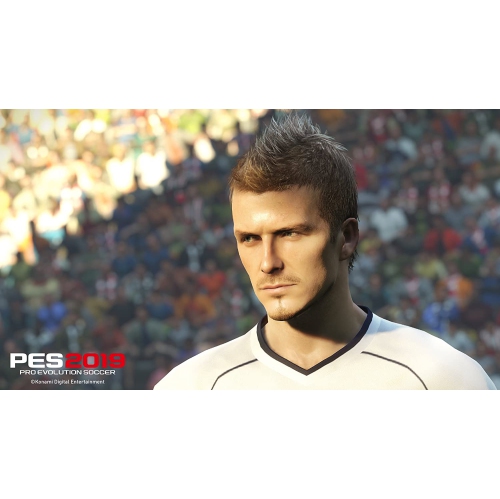 PES Pro Evolution Soccer 2019 - David Beckham Limited Special Edition SteelBook [PlayStation 4]