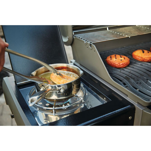 Barbecue au propane de 42 000 BTU Rogue 425 avec brûleur latéral et housse de Napoleon - Noir - Exclusivité de Best Buy
